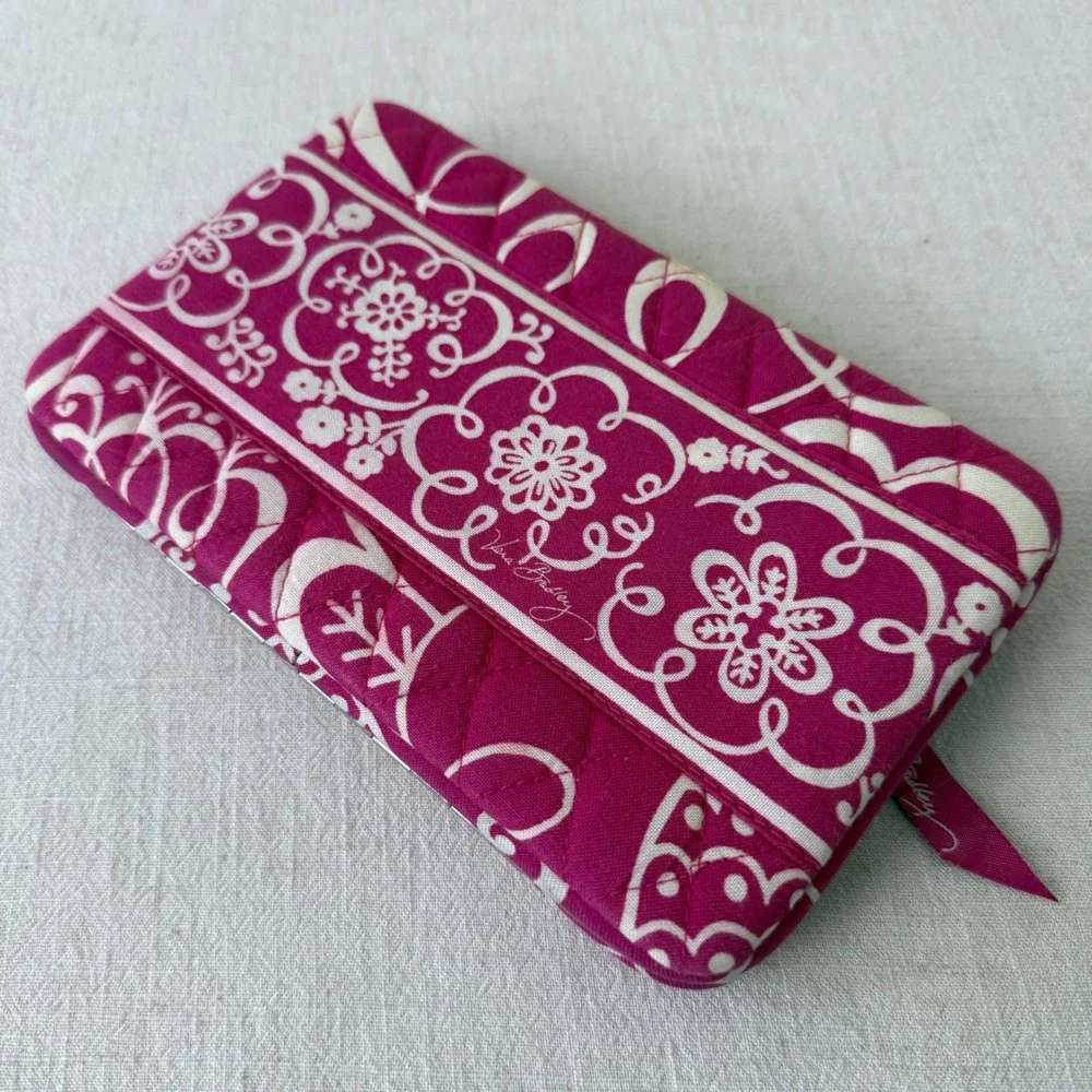 Vera Bradley Quilted Magenta White‎ Floral Double Frame Wallet Clutch 8x5